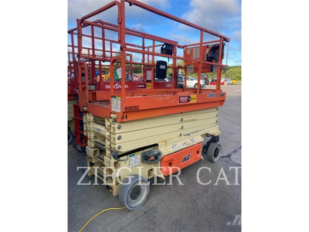 JLG 3246ES シザースリフト