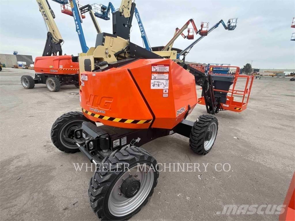 JLG 340AJ ブームリフト　屈伸型