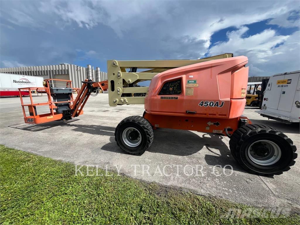 JLG 450AJ ブームリフト　屈伸型
