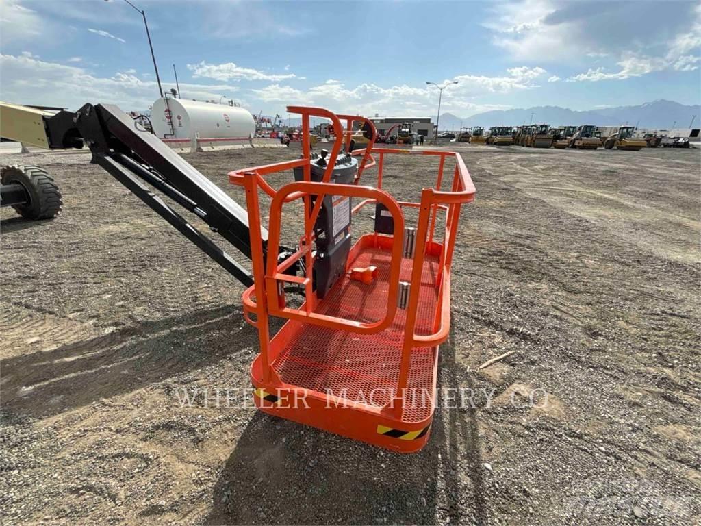 JLG 460SJ ブームリフト　屈伸型