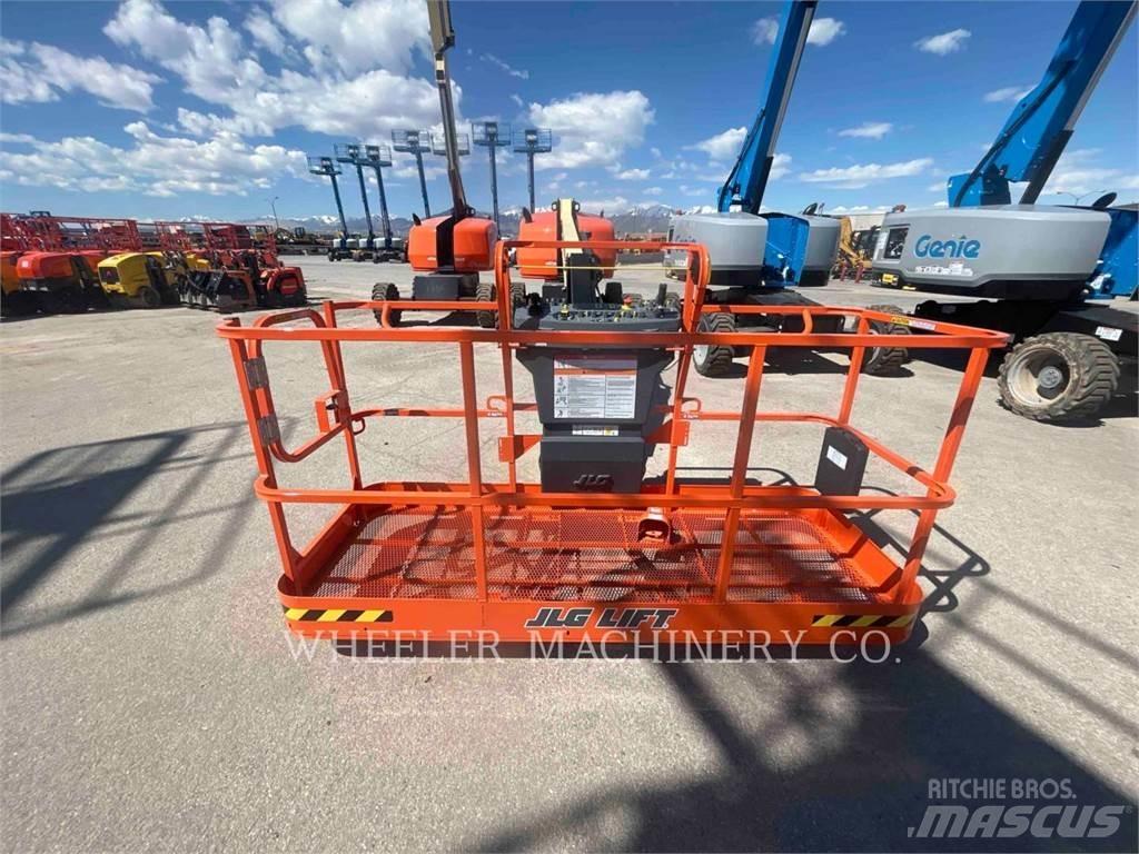 JLG 460SJ ブームリフト　屈伸型