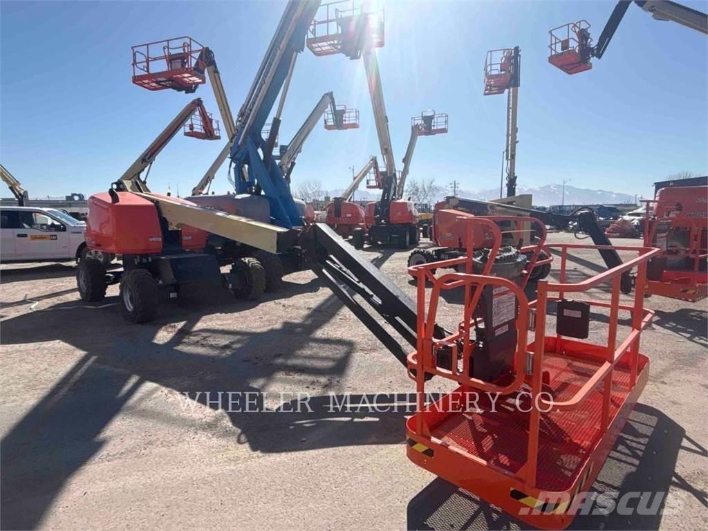 JLG 460SJ ブームリフト　屈伸型