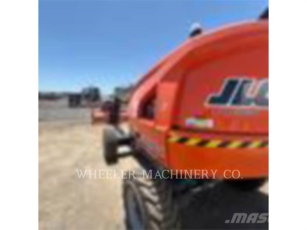 JLG 460SJ ブームリフト　屈伸型