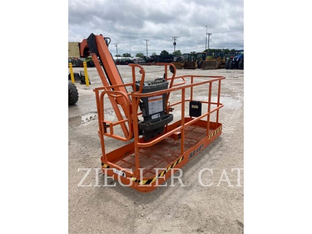 JLG 460SJ ブームリフト　屈伸型