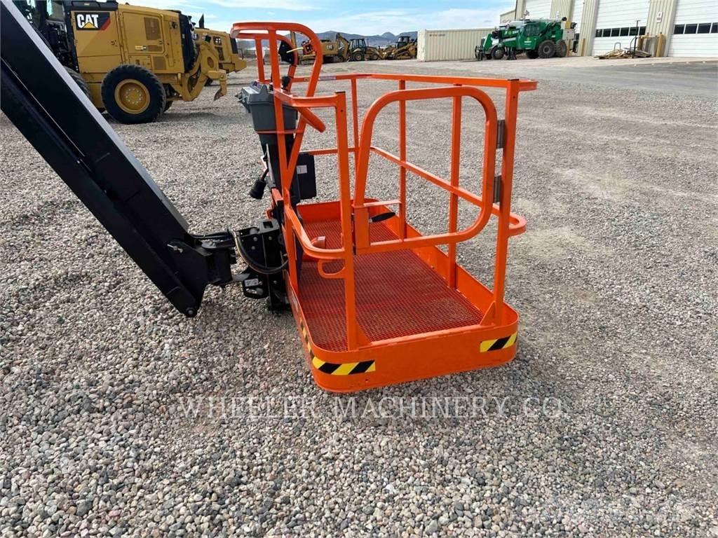 JLG 460SJ SP Articulated boom lifts