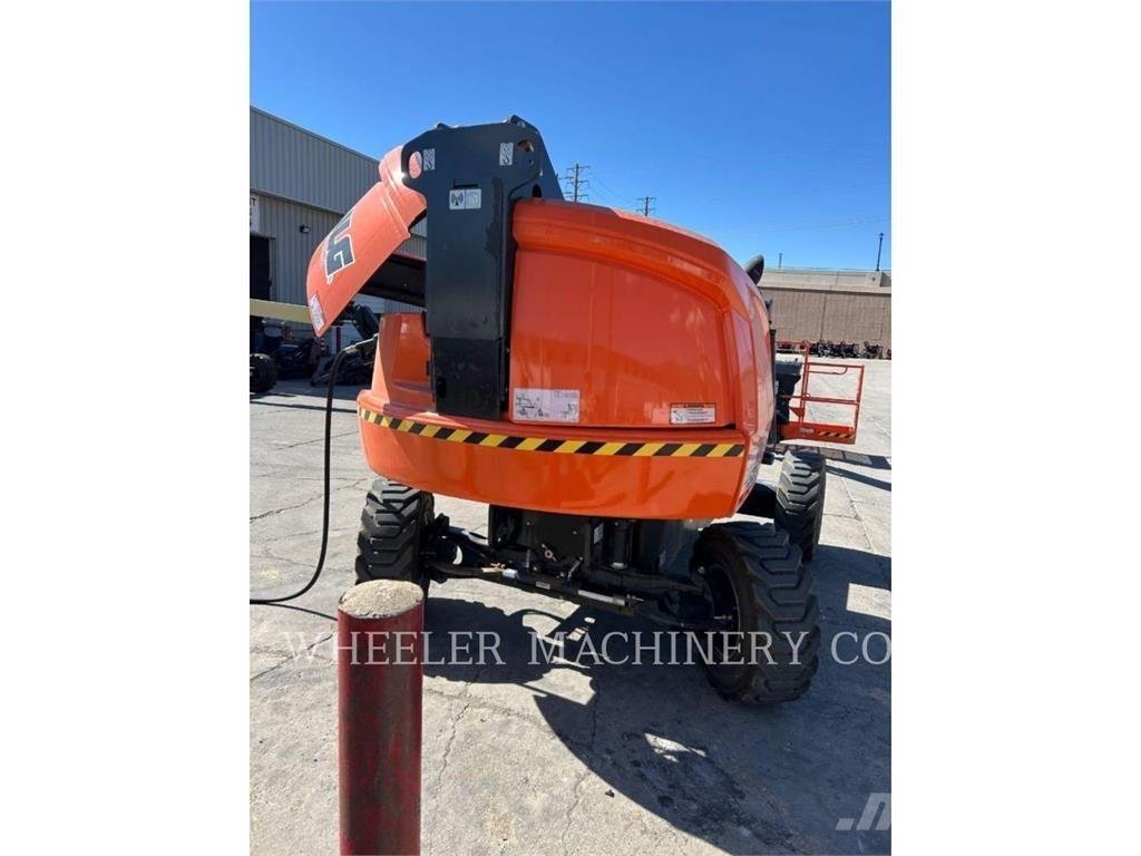 JLG 460SJ SP ブームリフト　屈伸型