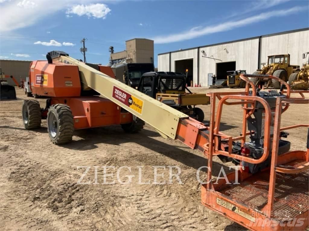 JLG 600S ブームリフト　屈伸型