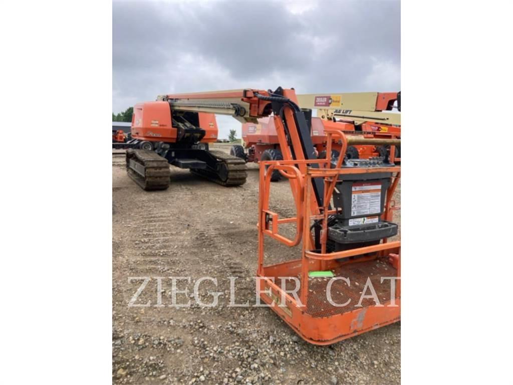 JLG 600SJC ブームリフト　屈伸型