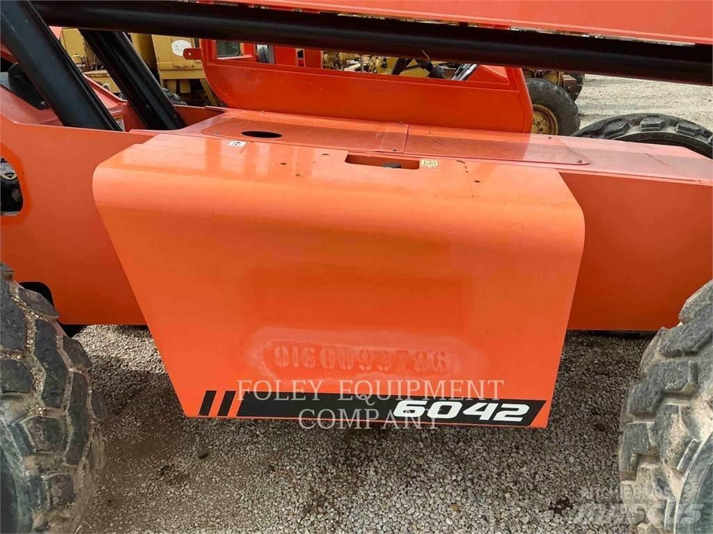 JLG 6042 テレスコーピックハンドラー