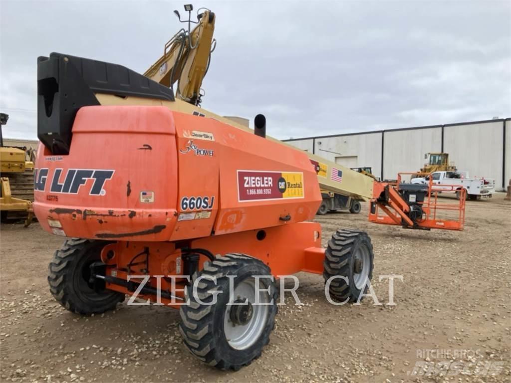 JLG 660SJ ブームリフト　屈伸型