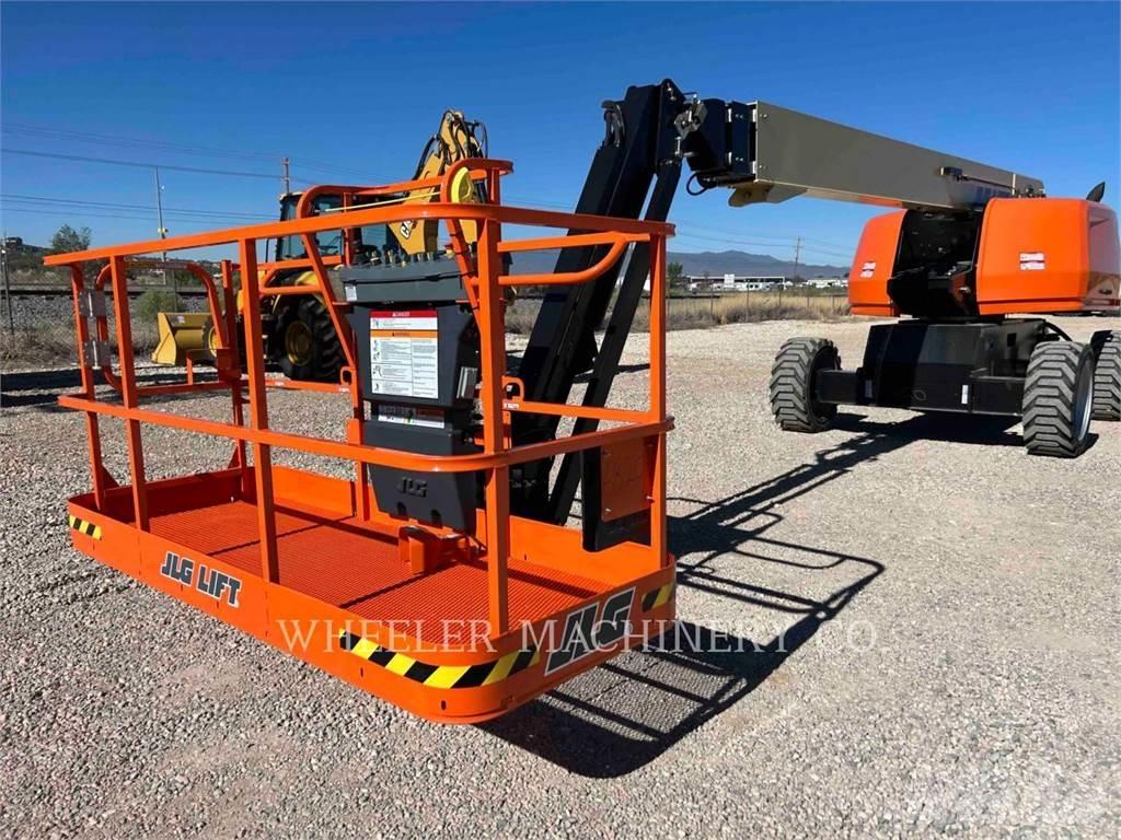 JLG 660SJ ブームリフト　屈伸型