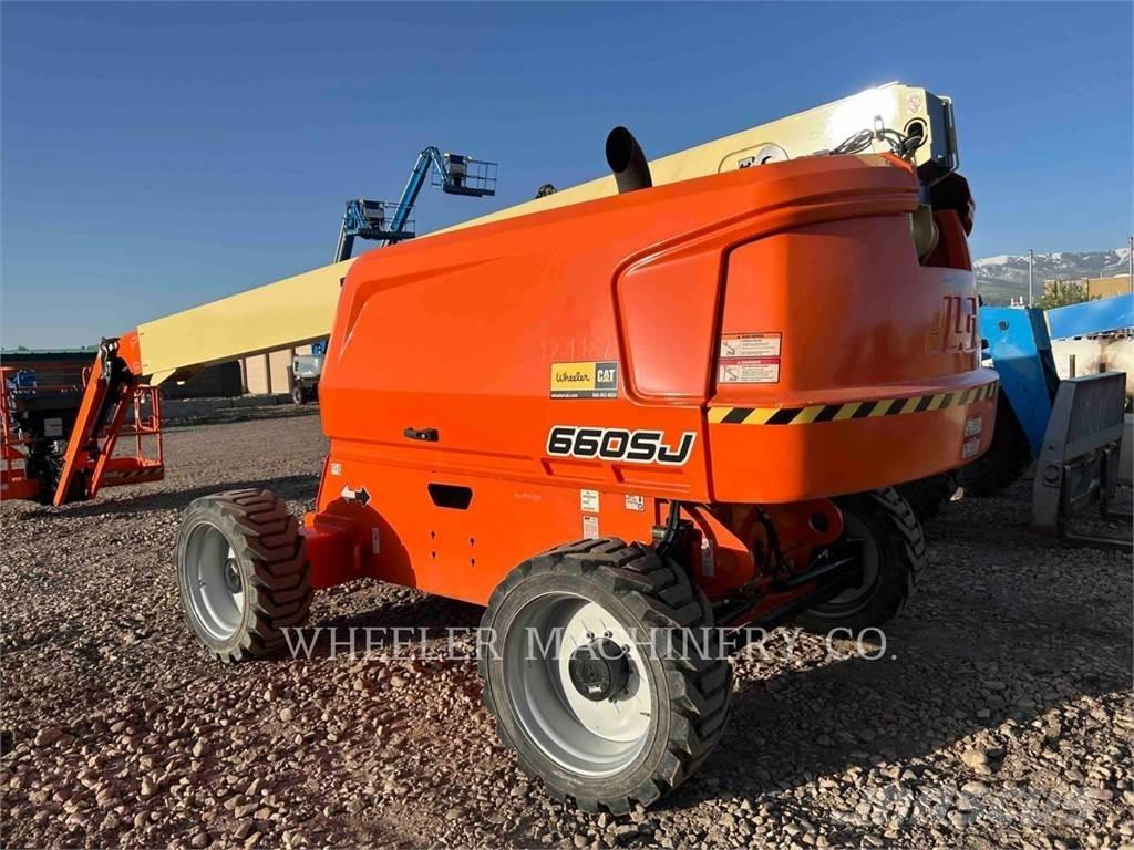 JLG 660SJ ブームリフト　屈伸型