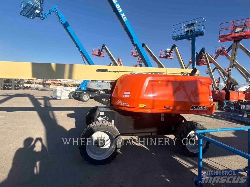 JLG 660SJ ブームリフト　屈伸型