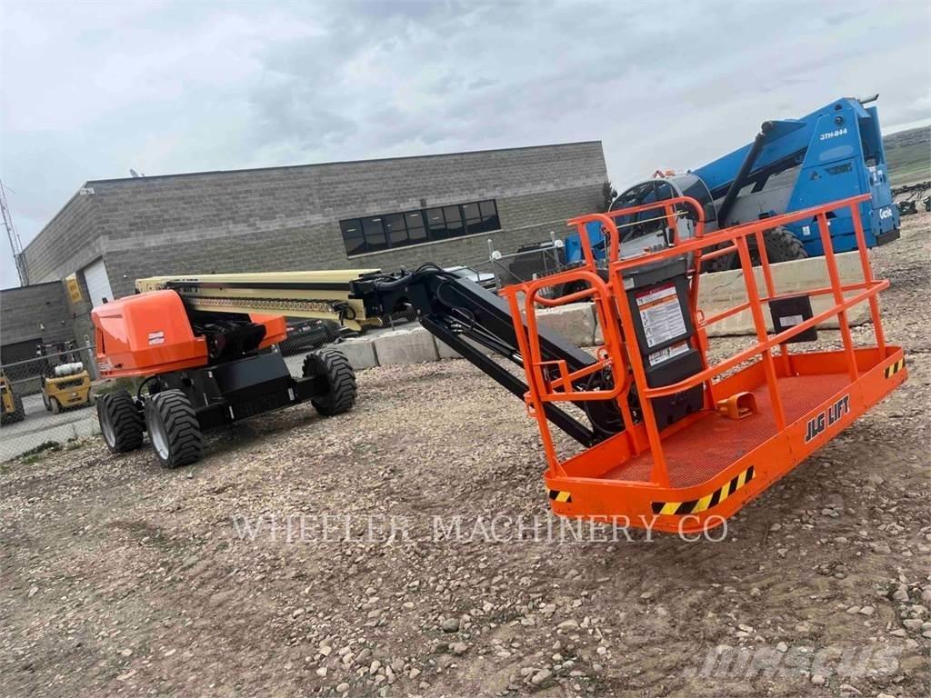 JLG 660SJ ブームリフト　屈伸型