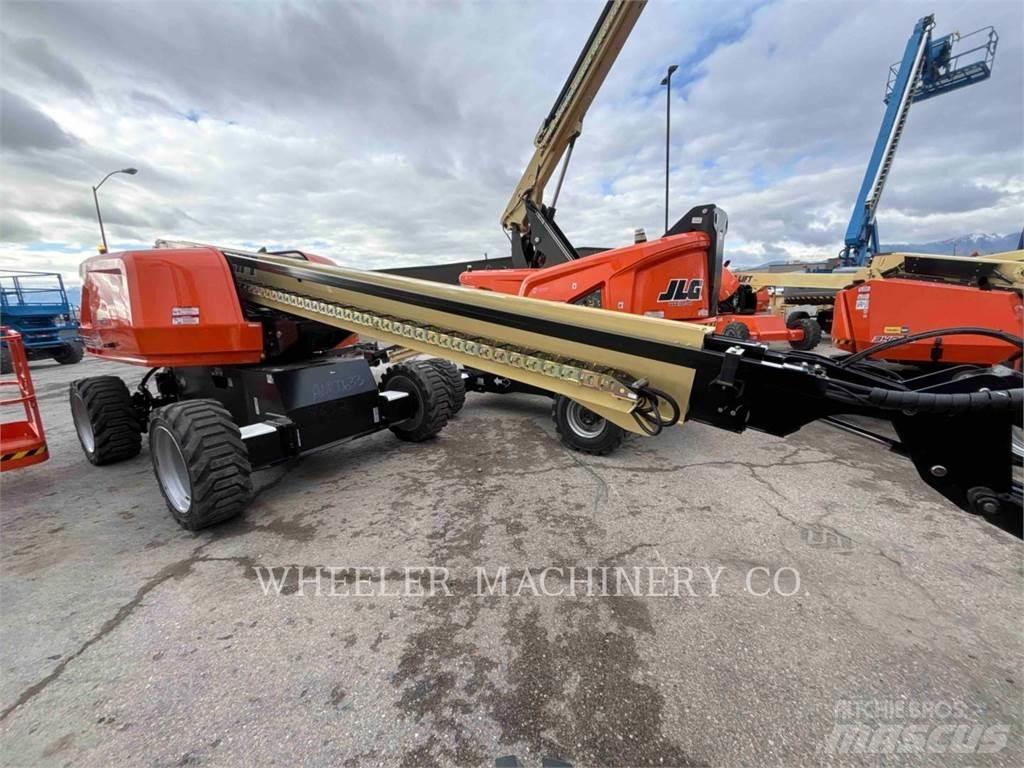 JLG 660SJ ブームリフト　屈伸型