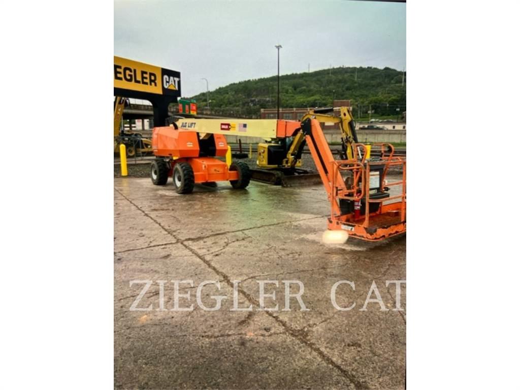 JLG 660SJ ブームリフト　屈伸型