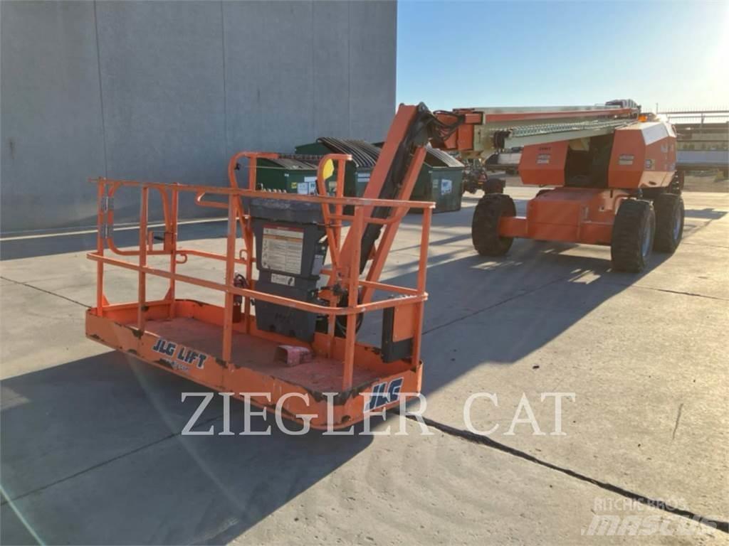 JLG 660SJ ブームリフト　屈伸型