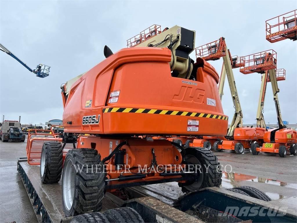 JLG 660SJ SP ブームリフト　屈伸型