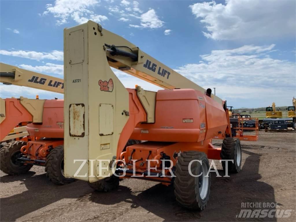 JLG 800AJ ブームリフト　屈伸型