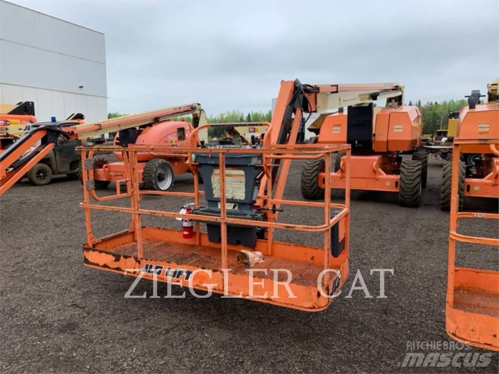 JLG 800AJ ブームリフト　屈伸型