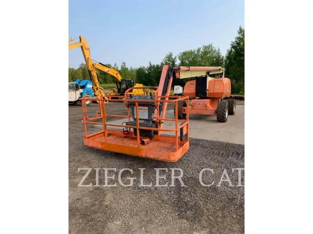 JLG 800AJ ブームリフト　屈伸型