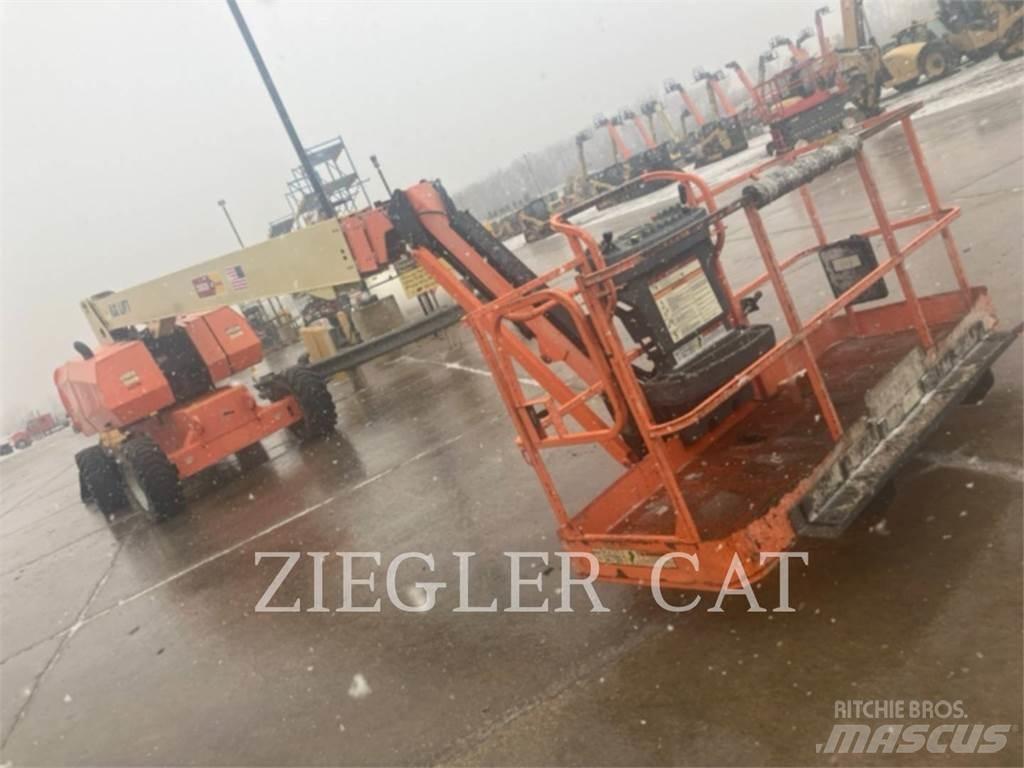 JLG 860SJ ブームリフト　屈伸型