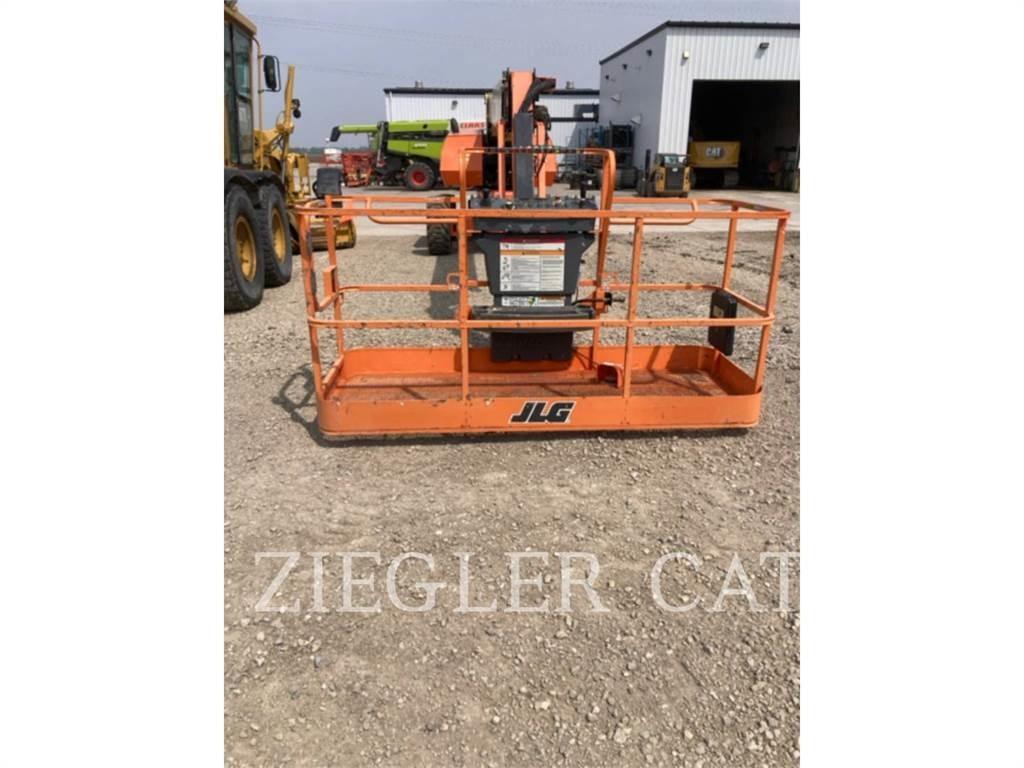 JLG 860SJ ブームリフト　屈伸型