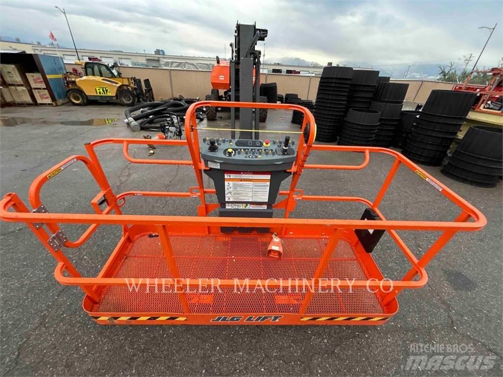 JLG 860SJ ブームリフト　屈伸型