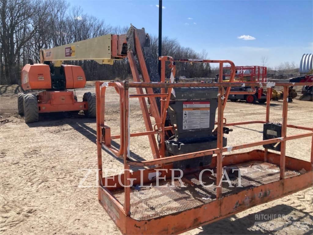 JLG 860SJ ブームリフト　屈伸型