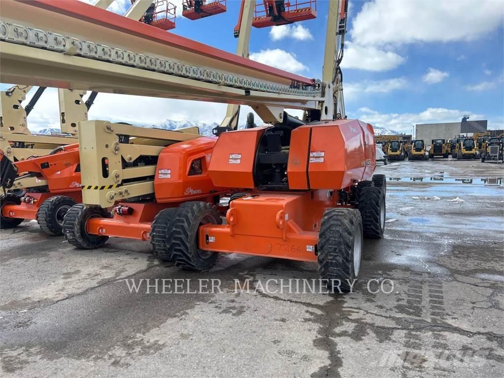 JLG 860SJ SP ブームリフト　屈伸型