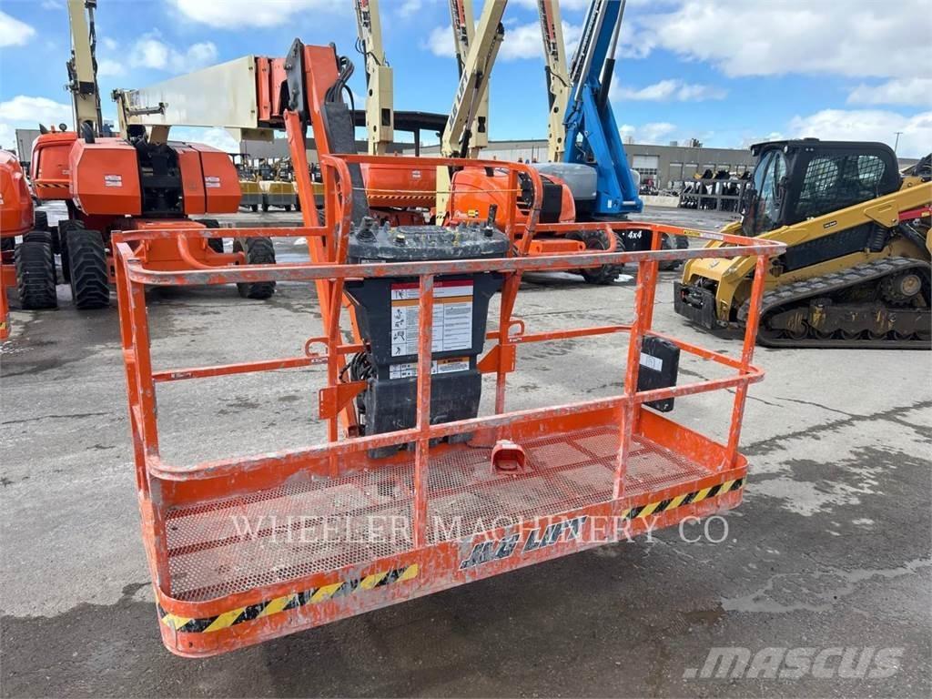 JLG 860SJ SP ブームリフト　屈伸型