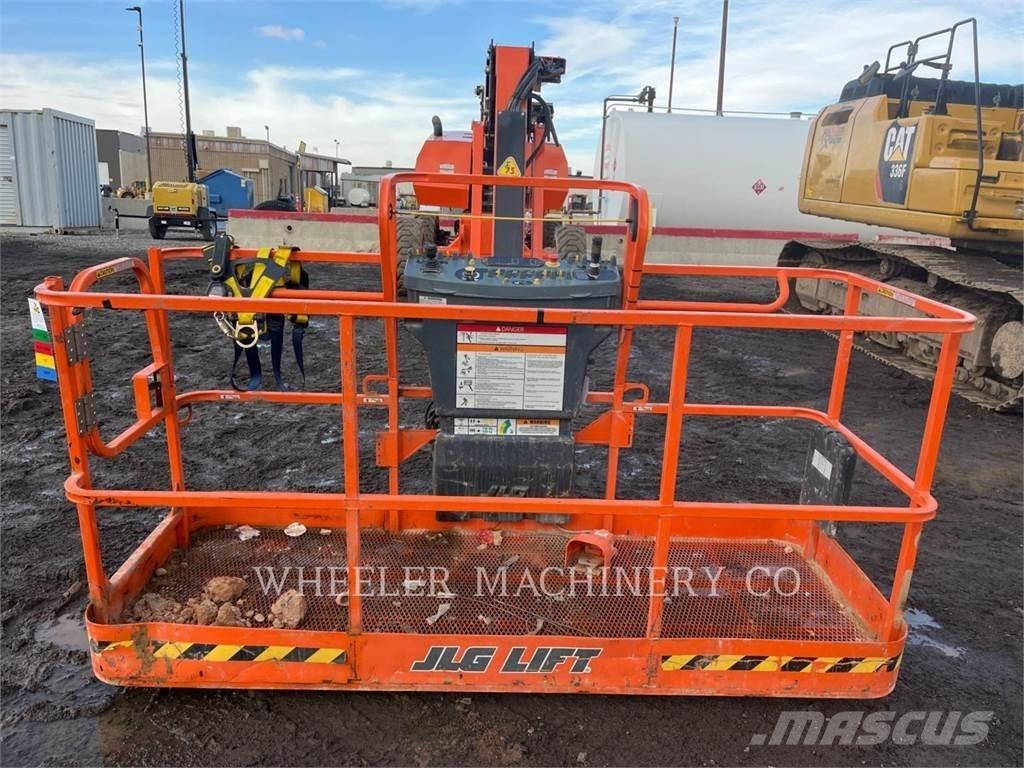 JLG 860SJ SP ブームリフト　屈伸型