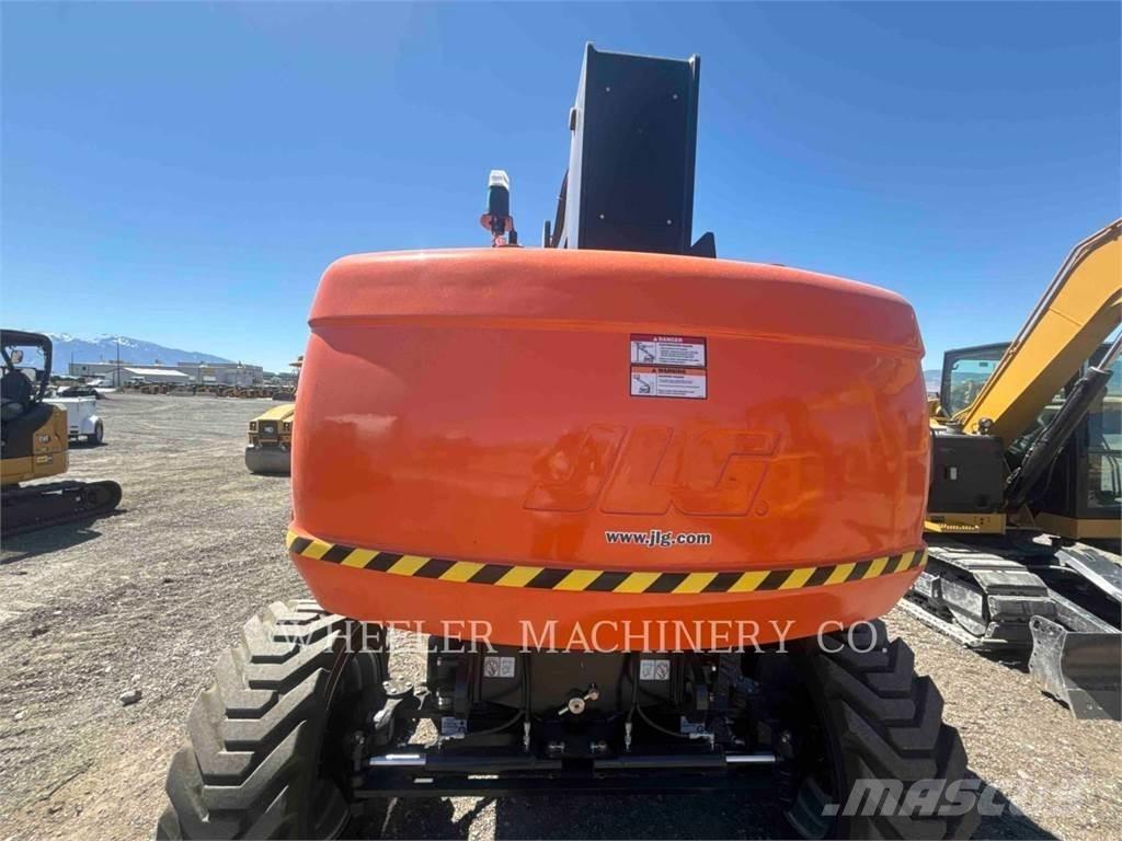 JLG 860SJ SP ブームリフト　屈伸型