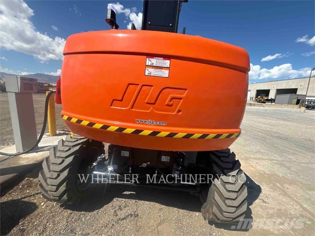 JLG 860SJ SP ブームリフト　屈伸型