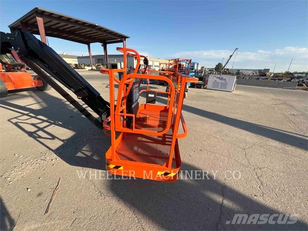 JLG 860SJ SP ブームリフト　屈伸型