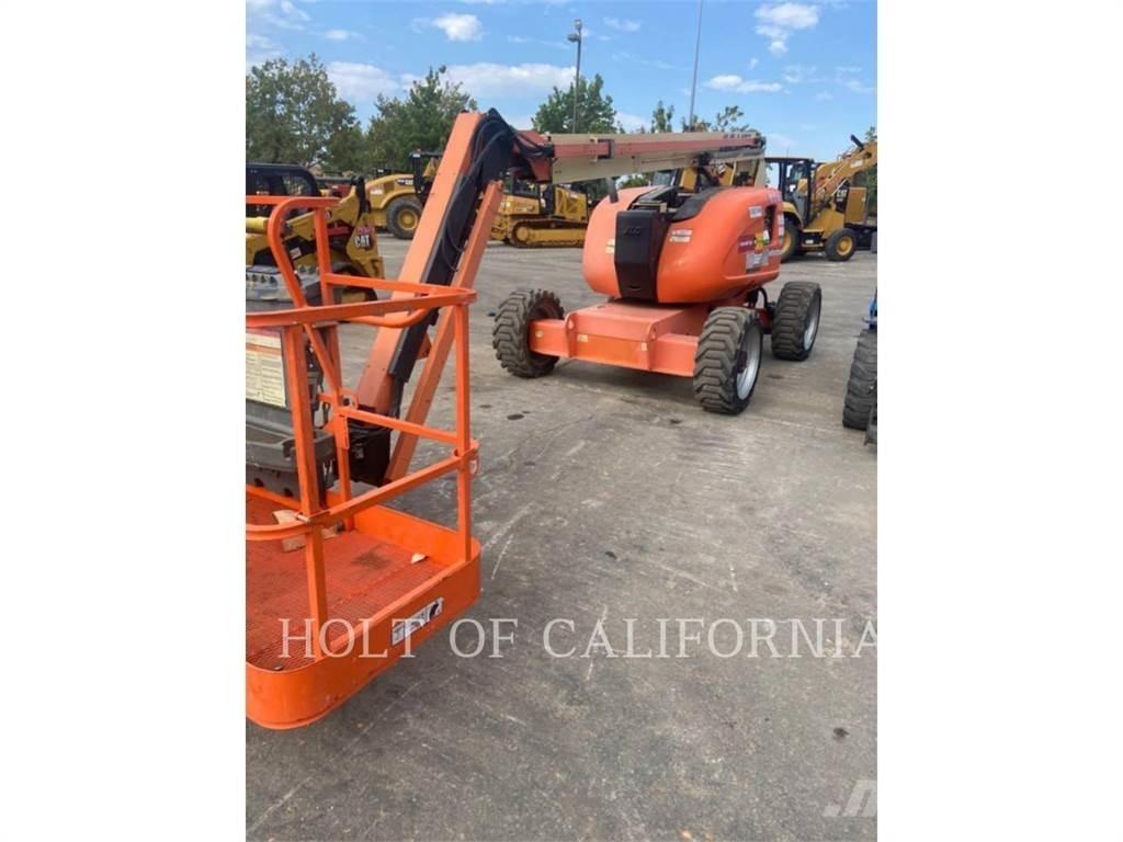 JLG BOOM Z60 ブームリフト　屈伸型
