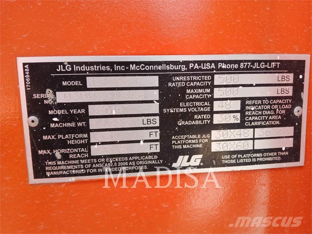 JLG E450AJ ブームリフト　屈伸型