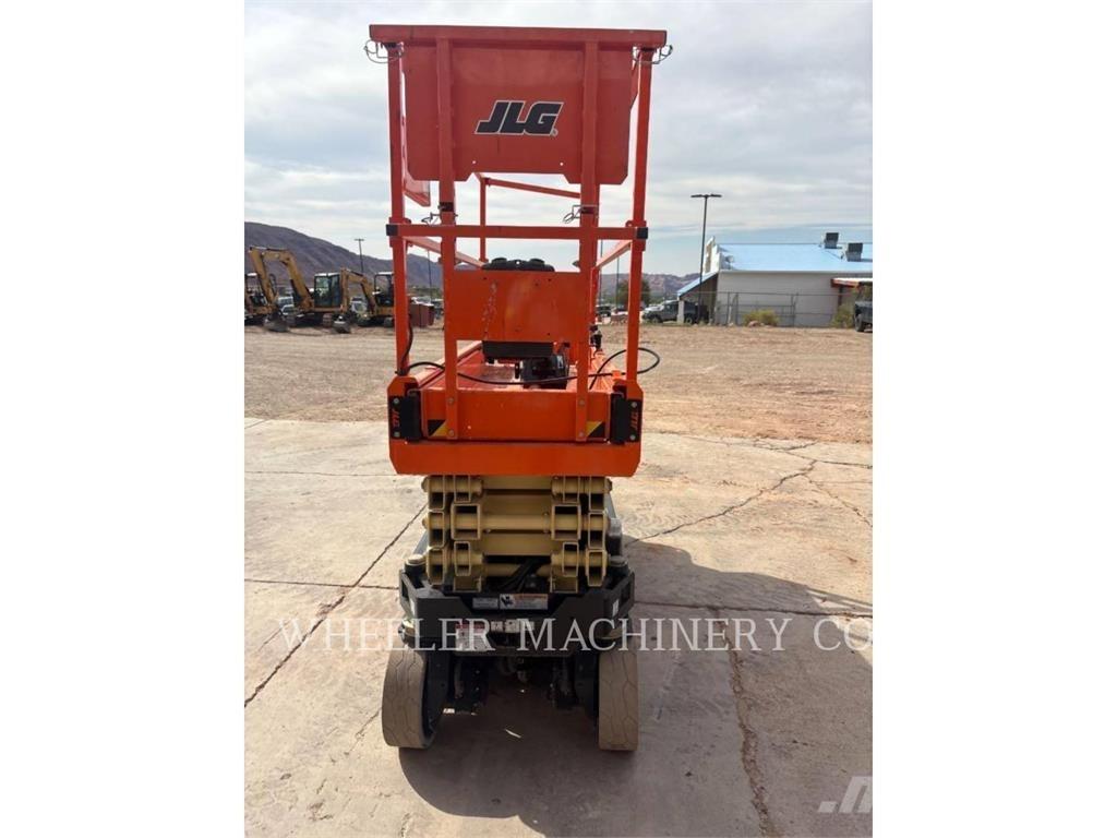 JLG ES2632 シザースリフト