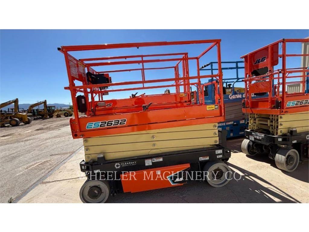 JLG ES2632 シザースリフト