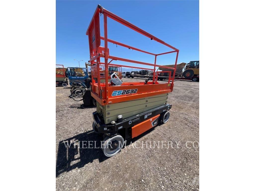 JLG ES2632 シザースリフト