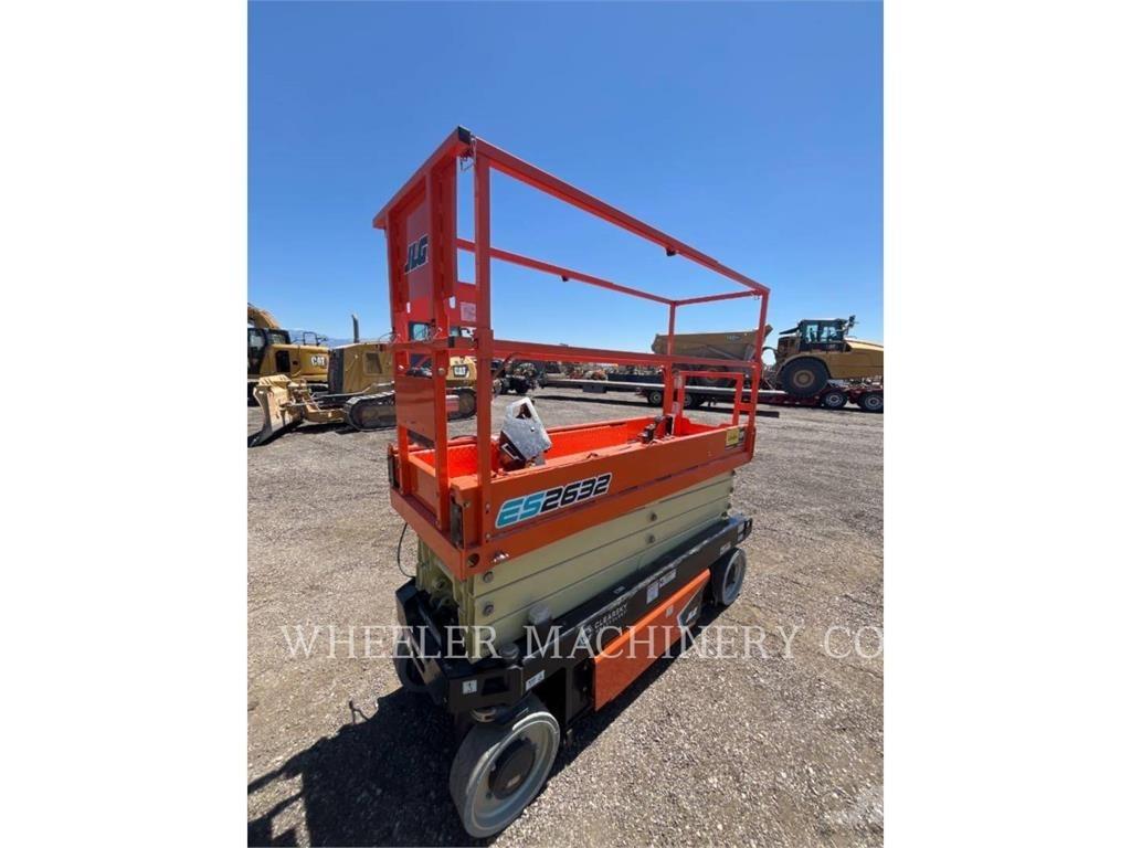 JLG ES2632 シザースリフト