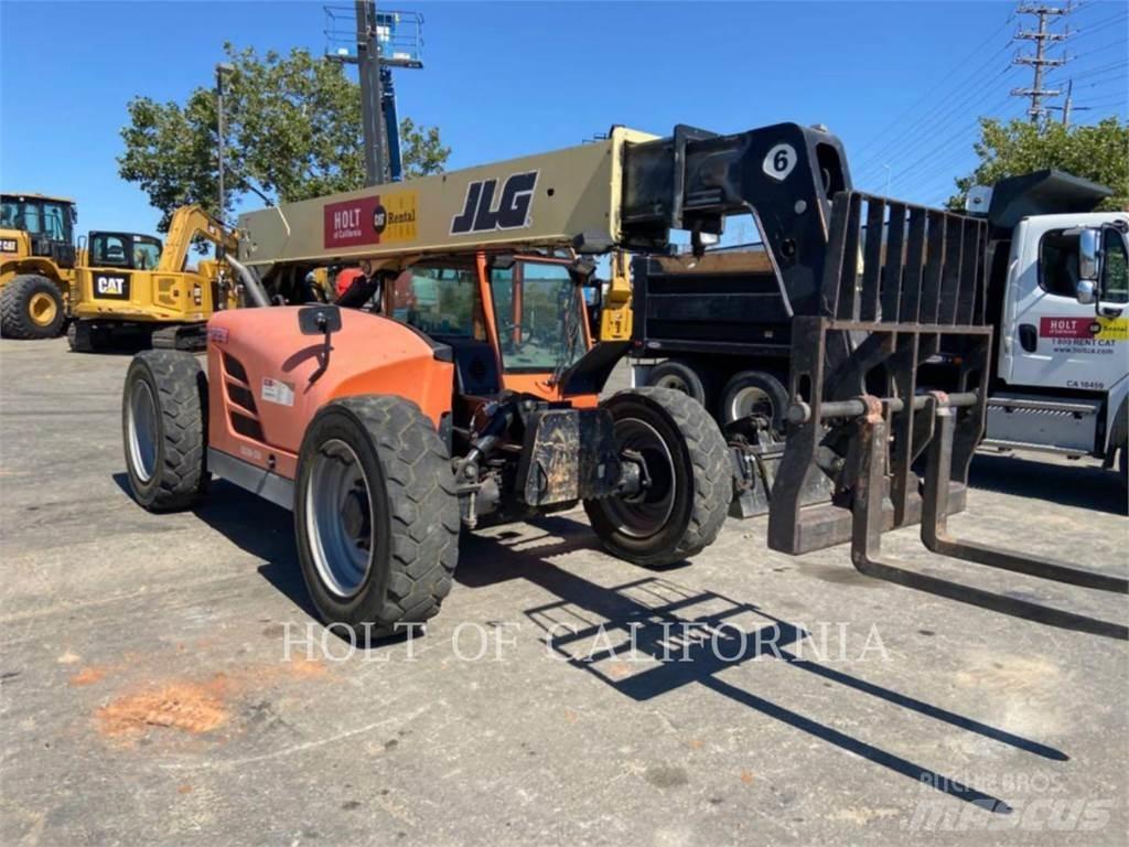 JLG G6-42A テレスコーピックハンドラー