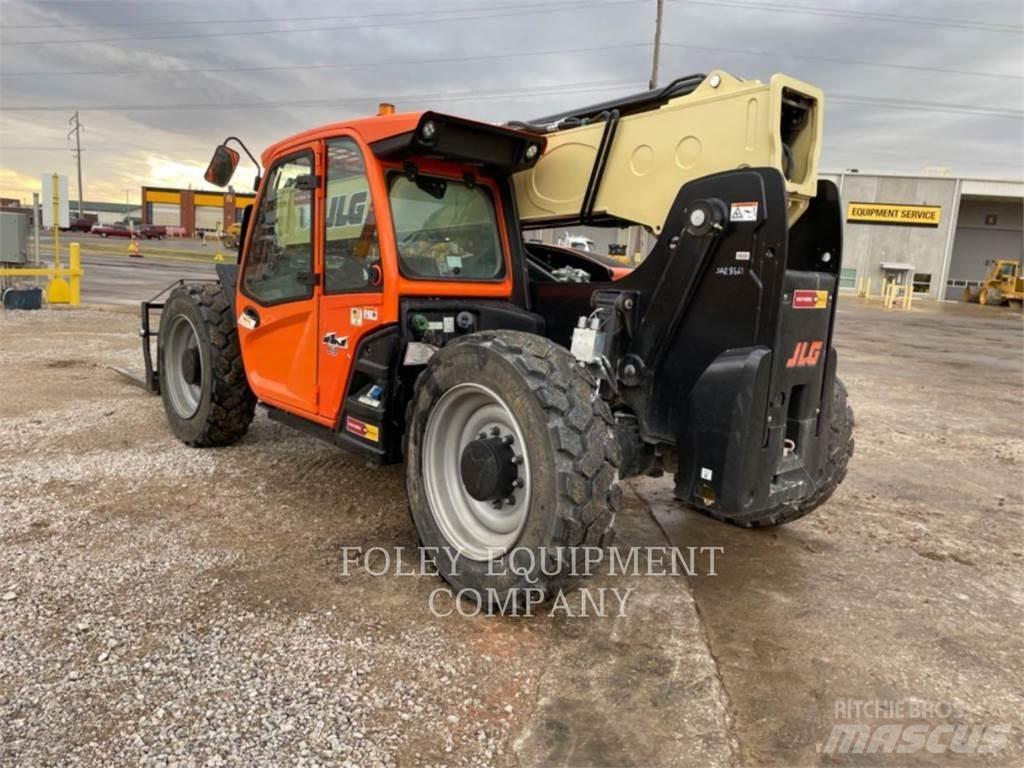 JLG G9-43AC テレスコーピックハンドラー