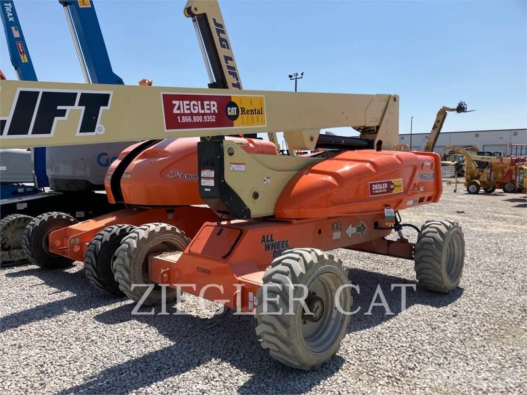 JLG M600JP ブームリフト　屈伸型