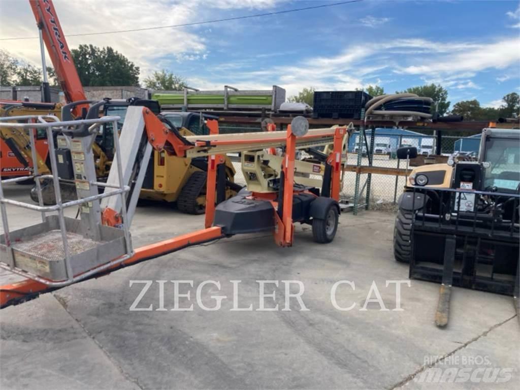 JLG T500J ブームリフト　屈伸型