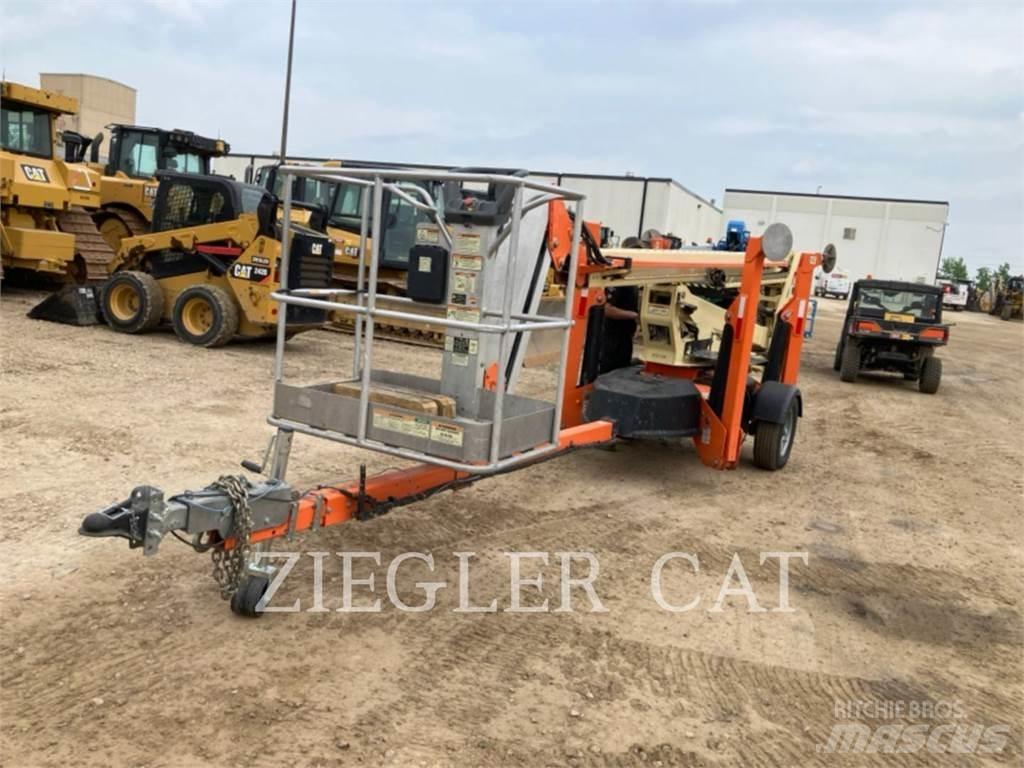 JLG T500J ブームリフト　屈伸型