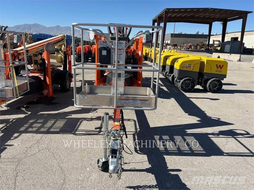 JLG T500J TOW ブームリフト　屈伸型