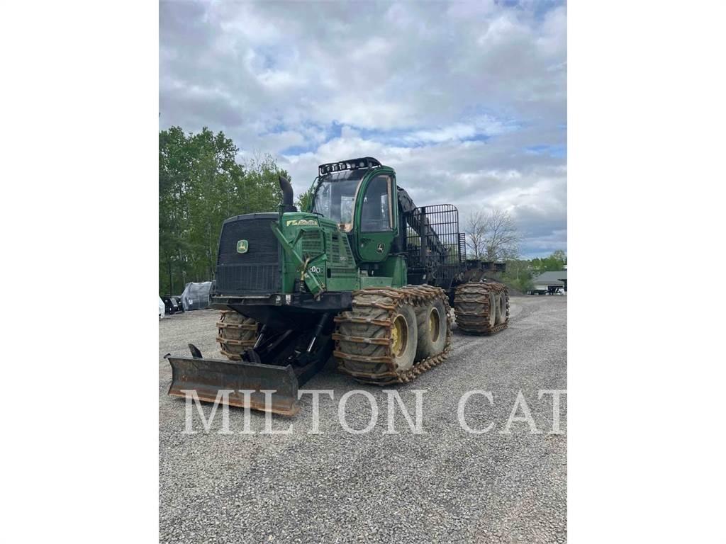 John Deere 1910G フォワーダー