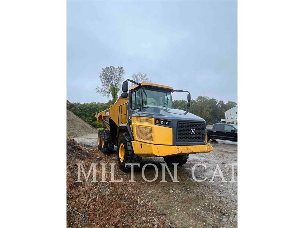 John Deere 260E アーティキュレート式ダンプトラック