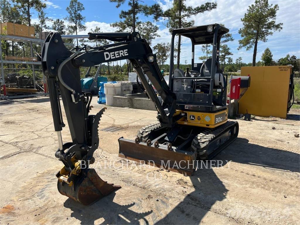 John Deere 30G 大型油圧ショベル12t以上（パワーショベル・ユンボ）